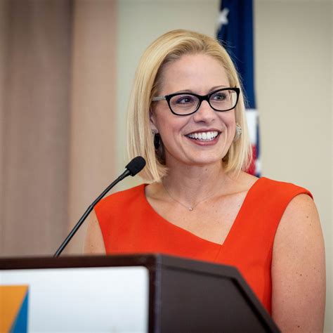 Kyrsten Sinema (@senatorsinema) • Instagram photos and videos